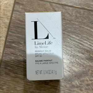 LimeLife by Alcone Perfect Balm Broad Spectrum SPF 30 - Silver